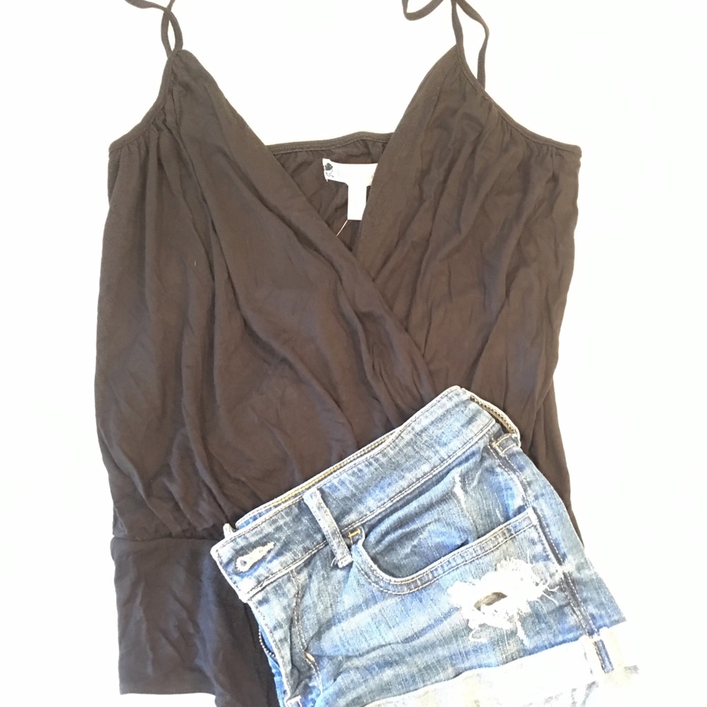 Women’s low v neck bodysuit - Picture 5 of 5